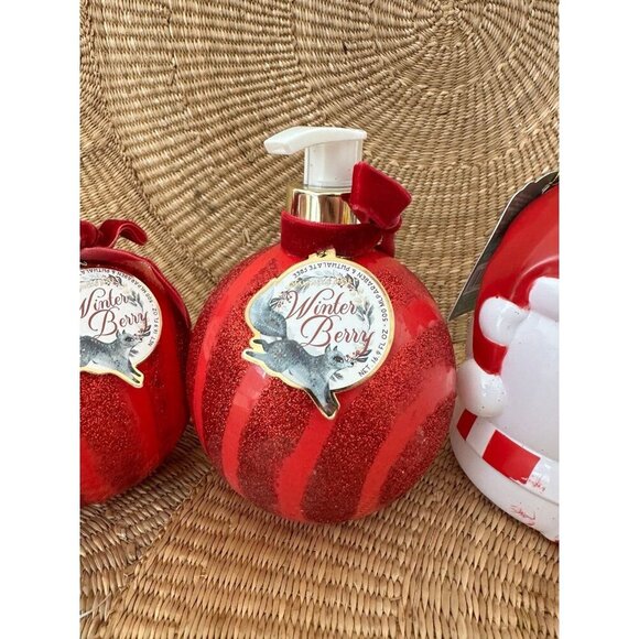 4 piece Christmas soap - Picture 3 of 10